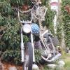 Ebelsbach: Gruseliger Weihnachtsmann fährt Motorrad