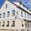 Das Gasthaus "Obere Wirtschaft" am Berg in Neubrunn erstrahlt nach der Renovierung.