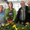 Zwei Generationen der Gärtnerei Weber (von links): Elfriede Babel, Tochter Sandra Handwerker und Manfred Babel. Der 100. Geburtstag des Familienunternehmens fiel mitten in die Corona-Krise.
