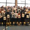Die vielen Geehrten und Ausgezeichneten beim Neujahrsempfang in Kist passten fast nicht mehr auf die Bühne. Die vielen Geehrten und Ausgezeichneten beim Neujahrsempfang in Kist passten fast nicht mehr auf die Bühne.