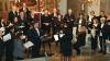 Die Kantorei Gnadenkirche im Chor der St. Peter und Paul Kirche Rüdenhausen. Mit Chorleiterin Gabriele Huber im Vordergrund und Solo-Bassist Peter Buß-Hüttner (vorne links).