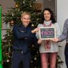 1500 Euro spendete die Gewerkschaft der Polizei an die Würzburger Kindertafel.