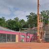 Für 897 000 Euro werden die Dächer der Sportanlage energetisch saniert. Im Bild rechts die Rudi-Sebold-Halle, links das Dach der Sporthalle. Für 897 000 Euro werden die Dächer der Sportanlage energetisch saniert. Im Bild rechts die Rudi-Sebold-Halle, links das Dach der Sporthalle.