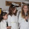 Kinder erzählten musikalisch von Weihnachten in der Pfarrkirche St. Josef bei einem modernen Krippenspiel.