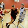 Der TSV Brendlorenzen (links Eduard Reberg, Archivbild) ging in der Basketball-Bezirksklasse Ost erfolgreich auf Korbjagd. Gegen das punktlose Schlusslicht SG Oerlenbach/Ebenhausen II gelang ein 116:43 (60:16)-Kantersieg. Von Beginn an  ließen die Gastgeber ihrem Gast nicht den Hauch einer Chance. Vivian Frey glänzte mit 38 Punkten. Er baute sein Konto auf 175 Punkte auf. Das bedeutet einen Schnitt von 21,9 pro Match und Platz zwei in der Liste der besten Werfer knapp hinter Niklas Öchsner (SG Mainfrankenbahn Heuchelhof II, 22,6). Die restlichen Punkte für den Tabellendritten erzielten Eduard Reberg (20), Eduard Rogozin (18), Karol Grabowski (13), Jakob Hein (13), Bojan Krizanovic (10) und Valeri Denk (4).