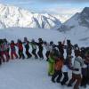 (steve)  Seit vielen Jahren führt die Sportjugend TBB verschiedene Freizeiten durch, so eine Pressemitteilung. Die Saison beginnt mit der Familienfreizeit in Saas Grund für Familien, aber auch für Jugendliche, vom 30. Dezember 2017 bis zum 06. Januar 2018. Weiter geht es für die Jugendlichen von 13 bis 18 Jahren in den Faschingsferien vom 10. bis 17. Februar 2018. Bei diesen Freizeiten sind Ski- und Snowboardkurse für Anfänger und Fortgeschrittene im Preis enthalten. Weitere Angebote, Informationen und Anmeldungen gibt es ab sofort unter ? (093 41) 89 88 13.