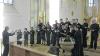 Beeindruckend: Gleißend fiel die Abendsonne durch die Fenster auf die goldgefassten Heiligenfiguren in der Grafenrheinfelder Pfarrkirche, als der Kammerchor songcraeft-art of singing sein Konzert „Glory to God“ mit William Byrds „Haec dies“ begann.