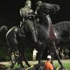 Trump findet sie wunderbar: Statuen von Südstaatengenerälen. Diese wurden gestern in Baltimore abgebaut.