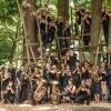 (plo)   Anlässlich des 90-jährigen Bestehens des Posaunenchor Burghaslach am Sonntag, 16. Juli, gibt der Bayerische Landesjugendposaunenchor ein Konzert. Los gehen die Feierlichkeiten um 10 Uhr mit einem Festgottesdienst auf dem Platz hinter der Ägidiuskirche, zu dem die evangelische Kirchengemeinde, der Kulturarbeitskreis und der Posaunenchor Burghaslach einlädt. Ab 14 Uhr spielt der Bezirksposaunenchor im Schlossgraben und um 17 Uhr geben die jungen Blechbläser des Bayerischen Landesjugendposaunenchors (Foto) als Höhepunkt des Festtages in Konzert im Park der Baumschule Schlierf, Am Hartweg 1. Einlass ist bereits ab 16 Uhr, der Eintritt ist frei. Bei schlechtem Wetter findet das Konzert in der Ägidiuskirche statt.