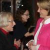 Beim traditionellen Kreuzbergbier-Anstich der Dettelbacher CSU war die Bundestagsabgeordnete Anja Weisgerber Gastrednerin – hier im Gespräch mit CSU-Urgestein Gudrun Kittel aus Kitzingen.