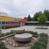 Die Grundschule in Giebelstadt ist zu klein geworden. Ein Anbau soll die Platzprobleme lösen.