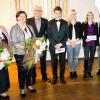 Ehrung beim Frankenwinheimer Neujahrsempfang (v. li.): Zweiter Bürgermeister Otto Kunzmann, Hiltrud Sendner, Sieglinde Fackelmann, Altbürgermeister Robert Finster, Benedikt Fröhlich, Jessica Glück, Stefanie Rudolph, Judith Helbig, Bürgermeister Herbert Fröhlich, Landrat Florian Töpper.