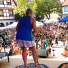 Auf den Bühnen des Gassenfests gibt es Musik aber auch Sport und Tanz zu sehen.