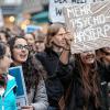 Rund 250 Studenten demonstrierten in der Innenstadt für mehr Masterstudienplätze im Fach Psychologie.