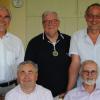 Von der Schulbank zur Ruhebank: Unser Bild zeigt (hinten von links) Dieter Hörning, Peter Olschina und Martin Sauer sowie (vorne von links) Robert Scheller und Viktor Riedel-Royé.