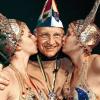 1999: Edmund Stoiber als 50. Ritter wider den tierischen Ernst des Aachener Karnevalsvereins. 1999: Edmund Stoiber als 50. Ritter wider den tierischen Ernst des Aachener Karnevalsvereins.