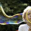 Eine geregelte Ferienbetreuung kommt berufstätigen Eltern und vor allem auch Alleinerziehenden sehr gelegen. Das Generationen-Netz Landkreis Bad Kissingen hat da Erfahrung.