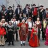 Der schön gewandete Stadtrat mitsamt Bürgermeister Jürgen Hennemann (Mitte) sowie Türmer und Nachtwächter.