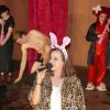 Shakespeare auf der Sommerbühne (von links): Julia Wohlfahrt, Daniel Largé, Valerie Kiendl, Jenny Greenflower
