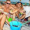 Trotz juristischen Hickhacks sollen Sangría-Eimer auf Mallorca (oben ein Archivfoto von 2006) nicht an den Strand zurückkehren.