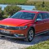 Tauglich für leichte Geländefahrten: der VW Passat Alltrack.