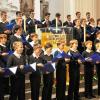Stimmig: An Heiligabend und am zweiten Weihnachtsfeiertag singen die Würzburger Domsingknaben traditionell im Dom.