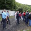 Vor wenigen Wochen besichtigen die Bischofsheimer Stadträte die derzeit unbefriedigende Containersituation an der Schanzenanlage.
