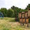 Passt sich gut in den Skulpturenpark in Dettelbach am Main ein: Das Kunstwerk "Denkräume" von Roger Bischoff. Passt sich gut in den Skulpturenpark in Dettelbach am Main ein: Das Kunstwerk "Denkräume" von Roger Bischoff.