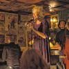 Fröhlich: Katja Riemann als Jazzsängerin. Sie trifft auf ihre Schwester – eine ernsthafte Operndiva.