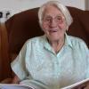 Die 100-jährige Tochter von Johann Strasser, Lenchen Merk, erinnert sich noch gut an die Fertigung der Fässer und an das Most machen auf ihrem früheren Hof. Die 100-jährige Tochter von Johann Strasser, Lenchen Merk, erinnert sich noch gut an die Fertigung der Fässer und an das Most machen auf ihrem früheren Hof.