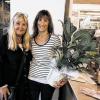Neue Chefin: Judith Schubert (rechts) ist die neue Inhaberin des Fitnessstudios „Lady fit“ im Mellrichstädter Sportbad. Am Tag der offenen Tür erfolgte die offizielle Übergabe durch Marianne Beck, die das Fitnessstudio für Frauen gegründet hat und ihrer Nachfolgerin viel Erfolg wünschte.