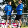 Immer schön den Ball flach halten: Unterpleichfelds Coach Andreas Zehner (links) und sein Co-Trainer Benjamin Freund wollen erstmal den Klassenerhalt sichern.