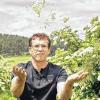 Grün-weißes Meer: Dank des milden Winters blühen bei Martin Ritter in Ostheim der frühe und der späte Holunder gleichzeitig.