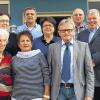 (kri)   In der Jahresversammlung des VdK-Ortsverbandes wurde Helmuth Gerbig für weitere vier Jahre zum Vorsitzenden gewählt, informiert eine Pressemitteilung. Die weiteren Wahlen brachten folgende Ergebnisse: Stellvertretender Vorsitzender wird Thomas Rütten. Schriftführerin bleibt Inge Stäck. Als Beisitzer wurden Wilmar Behon, Kurt Düll, Hermann Endres, Traudl Fabian, Christa Kraft, Peter Schäfer und Margarete Gerbig  gewählt. Den Posten der Betreuerinnen übernehmen wieder Traudl Fabian und Christa Kraft. Im Bild (vordere Reihe): Traudl Fabian, Margarete Gerbig und Helmuth Gerbig: dahinter: Wilmar Behon, Inge Stäck, Christa Kraft und Peter Schäfer: Hintere Reihe: VdK-Kreisgeschäftsführer Hans-Peter Martin, Thomas Rütten, Hermann Endres und Kurt Düll.