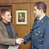 Der Erlenbacher Gemeinderat bestätigte jüngst Simon Endrich im neuen Amt als stellvertretender Kommandant der Feuerwehr Erlenbach. Bürgermeister Georg Neubauer gratulierte.
