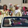 Glanz, Gloria und gute Laune verströmte das Prinzenpaar Birgit I. und Steffen I. beim Festzug am Sonntag in Frammersbach.