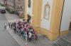 Beim Kiliani-Patrozinium in Hemmersheim ließen die Gläubigen nach dem Gottesdienst symbolisch Luftballons steigen.