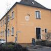 Noch benötigt? Nach dem Auszug der Realschule aus dem als Ausweichquartier genutzten VHS-Gebäude in der Pestalozzistraße muss der Stadtrat über dessen Zukunft entscheiden.