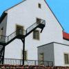 So sieht der Entwurf für die um das süd-westliche Hauseck des Bürgerspitals in den Spitalgarten herumführende Flucht- und Rettungstreppe für die Stadtbibliothek aus. Nachdem der Stadtrat diese Variante allerdings zuletzt mehrheitlich abgelehnt hat, geht es am Dienstag erneut um dieses Thema.