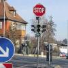 Problemfall: Die Ampel an der B 8, Kreuzung Jahnstraße und Siegfried-Wilke-Straße.