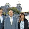 Alexander Hoffmann (Mitte) mit seinen beiden Mitarbeitern im Regierungsviertel, Jacqueline König und Michael Dominik.