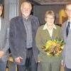 Im Rahmen der ergänzenden Wahlen zum Vorstand und zum Aufsichtsrat der Baugenossenschaft Mellrichstadt wurde Wolfgang Klemm (Zweiter von links) für weitere drei Jahre als Mitglied im Vorstand bestätigt. An die Stelle von der aus Altersgründen ausgeschiedenen Heidi Bucher trat Christel Heid; auch sie wurde in den Vorstand für die nächsten drei Jahre gewählt. Mit den beiden freuen sich der Aufsichtsratsvorsitzende Eberhard Streit (links) und Joachim Schärtl, der Sprecher des Vorstands (rechts).