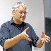 Bewegend: Gerd Berghofer ließ „verbrannte Dichter“ lebendig werden.