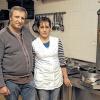Übernehmen die Krone: Kemal Yildiz und seine Frau Kiymet in ihrem Munzur Döner.
