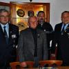 (rw)   Bei der Jahreshauptversammlung der Krieger- und Soldatenkameradschaft wurde Bürgermeister Norbert Eberth die Ehrennadel des Bayerischen Soldatenbundes überreicht. Uwe Gärtner erhielt die silberne Gewehr-Nadel für besondere Schießleistung. Zudem standen Neuwahlen an: Vorsitzender blieb Max Frankenberger, Stellvertreter wurden Uwe Gärtner und Wolfgang Hufnagel. Kassier ist Rainer Eberth, Schriftführer Richard Öchsner und Schießwart Max Frankenberger. Das Fahnenteam: Wolfgang Hufnagel, Roland Körner, Ernst Schlereth und Ferdinand Kuhn sowie die Jugendlichen Nico Lorenz und Jonas Hauck. Im Bild (von links): Rainer Schmitt, Norbert Eberth, Uwe Gärtner und Max Frankenberger.