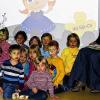 Internationale Lesestunde: Ayse Baskaya (rechts) las im evangelischen Kindergarten „Menschenkinder“ in Veitshöchheim auf Türkisch vor.