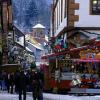 Einstimmung auf Weihnachten: Vom 7. bis 16. Dezember findet heuer wieder der Lohrer Weihnachtsmarkt in der Altstadt statt. Erstmals wird es am Eröffnungstag einen Lohrer WeihNACHTS-Shopping geben, bei dem die Geschäfte bis 22 Uhr geöffnet haben.