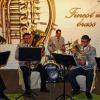Hersteller der tiefen Töne: Das Tuba Ensemble des Heeresmusikkorps Veitshöchheim (von links nach rechts) Bernhard Huf, Tobias Hauerstein, Bernhard Sauer, Eduard Mapoder und Alexander Bartmann (hinten).