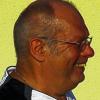 Hat gut lachen: Urban Lang, Trainer von Geusfeld-Bezwinger SV Oberscheinfeld.