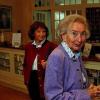 Im Foyer der Schönheitsfarm: Gertraud Gruber (rechts) und ihre Steuerberaterin Irene Bopp bitten zum Gespräch.